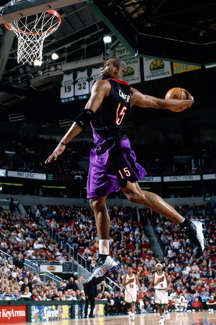 开云-欧联国际比赛日再迎强敌，多伦多猛龙篮板制胜，主帅态度：引发热议，控场能力受关注的简单介绍