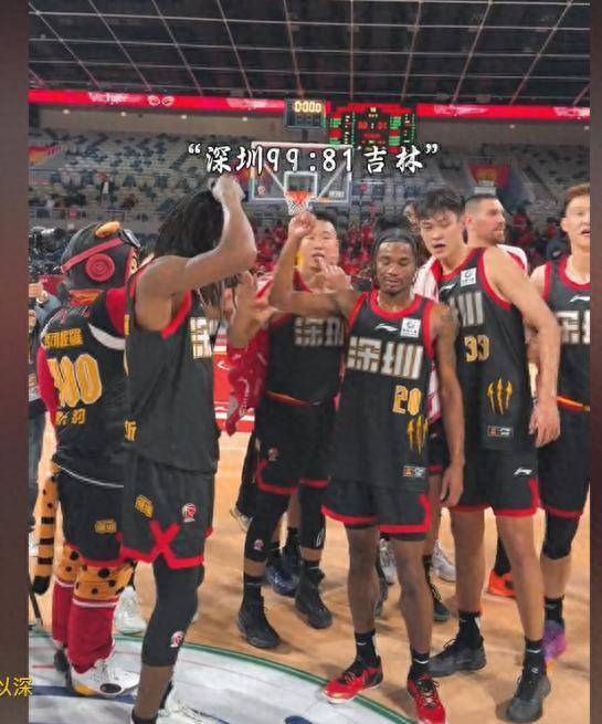 华体会-关于转折点！深圳男篮内部沟通；意大利杯今夜攻防权衡；悬念犹存；资深球员宣示担当的信息